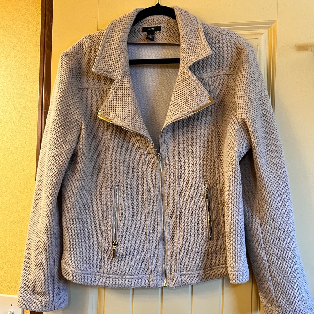 ALFANI Tan/Beige lightweight Blazer/Jacket Woven Textile Fabric
NWOT